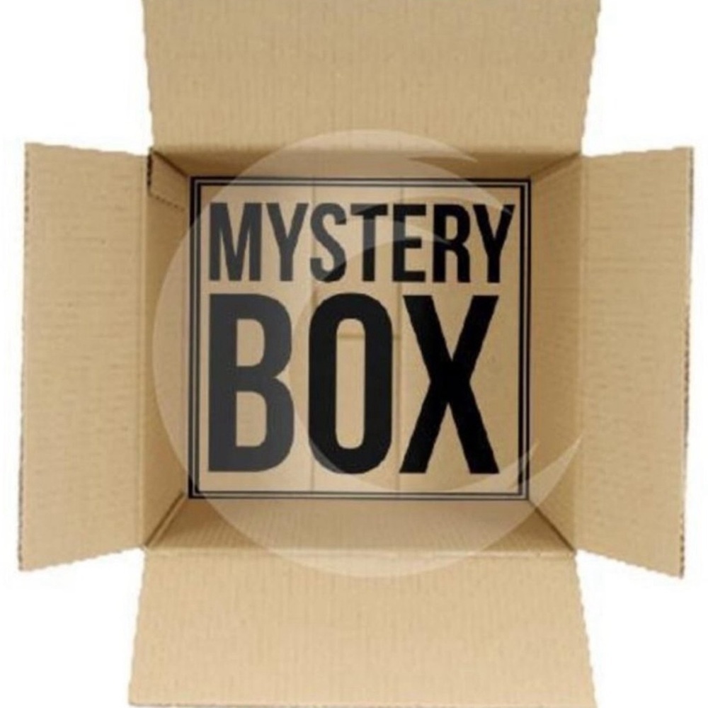 π Mystery Box - 5lb. Clothing and Jewelry Bundle Mystery Package πππ¦ - Picture 10 of 16